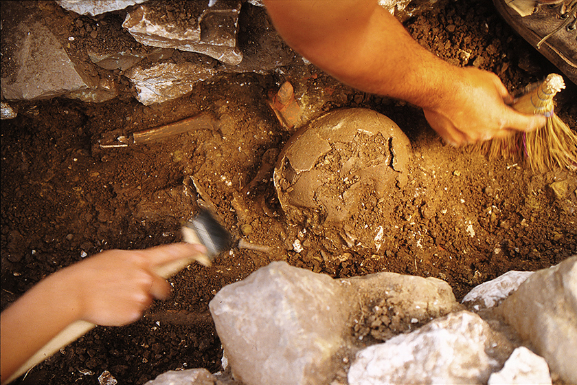 


Messene – Ein Grab wird freigelegt